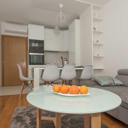 Apartman Ramljak Макарска Экстерьер фото