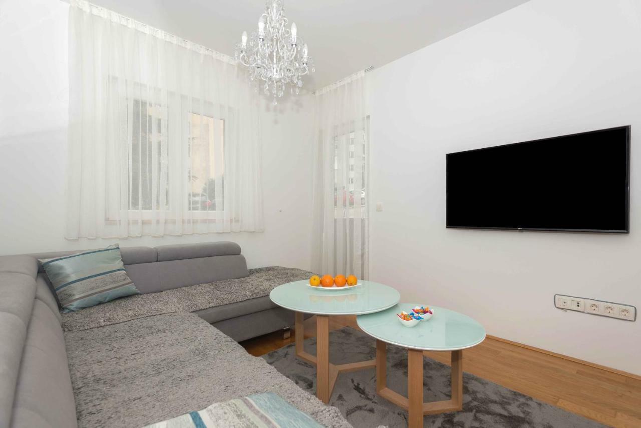 Apartman Ramljak Макарска Экстерьер фото