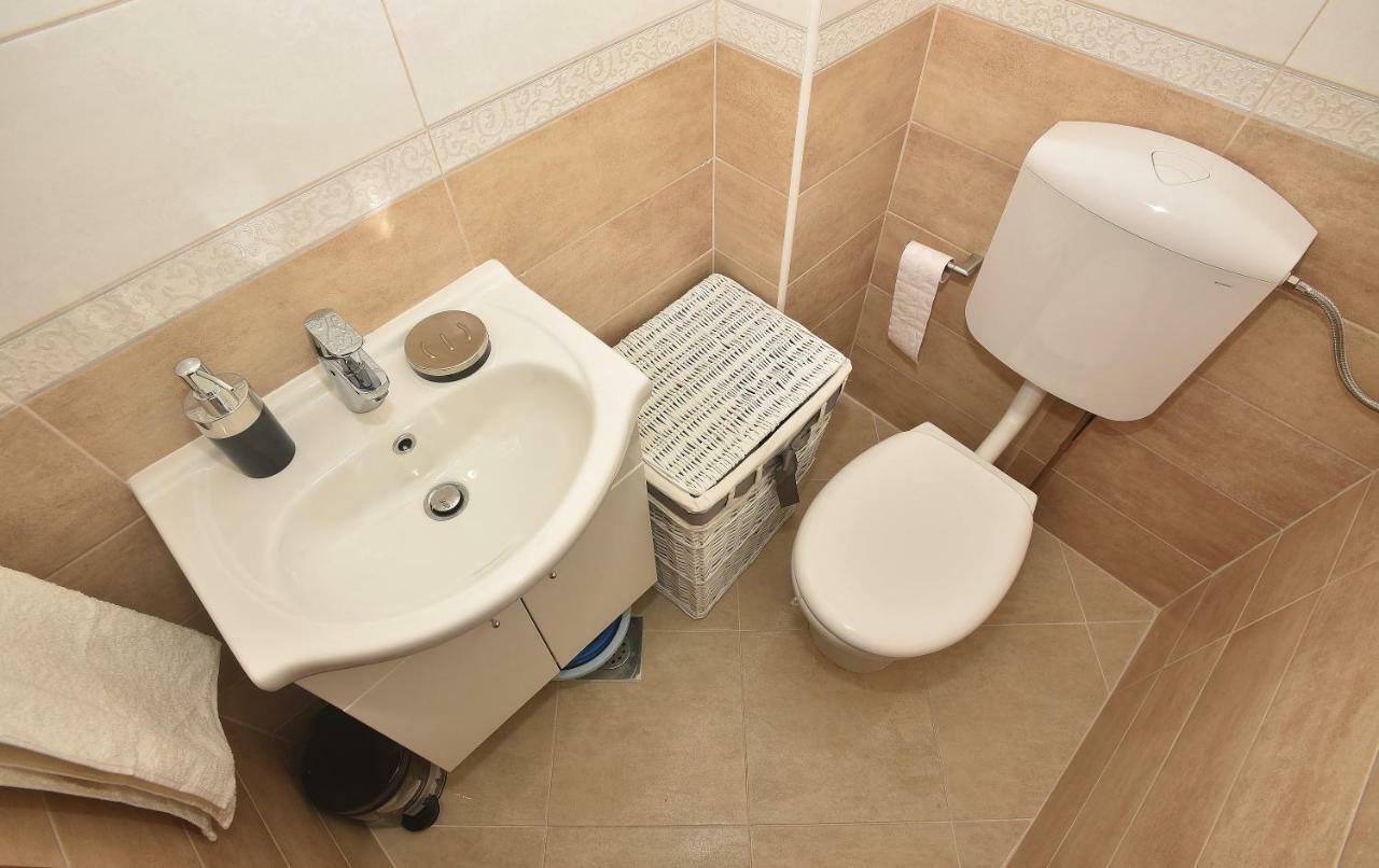 Apartman Ramljak Макарска Экстерьер фото