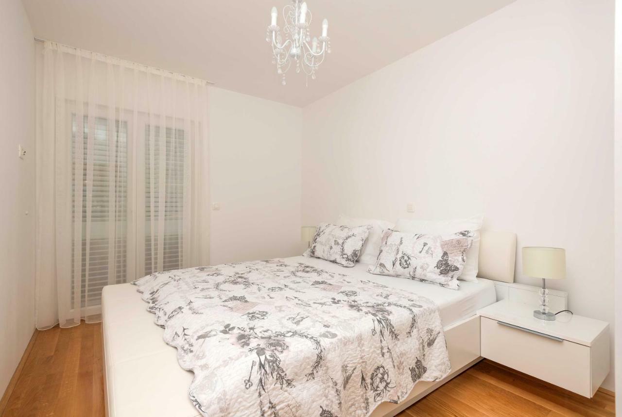 Apartman Ramljak Макарска Экстерьер фото