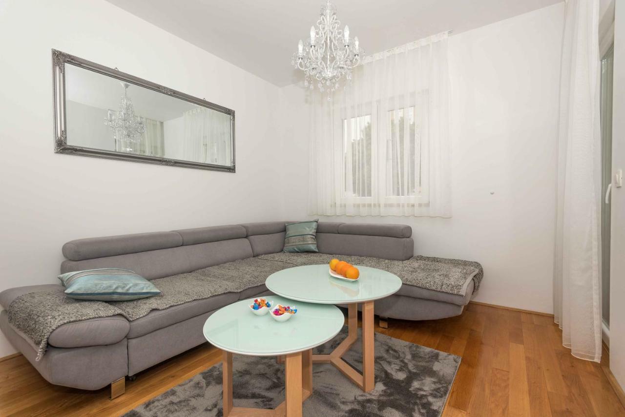 Apartman Ramljak Макарска Экстерьер фото